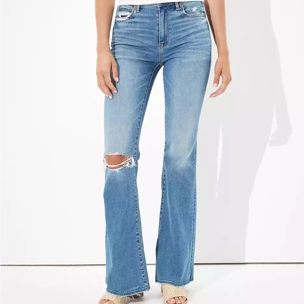 American Eagle Super Hi Rise Flare Jean Size 00 Short